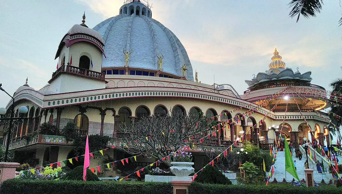 The Best ISKCON temples, ISKCON Temple, Mayapur