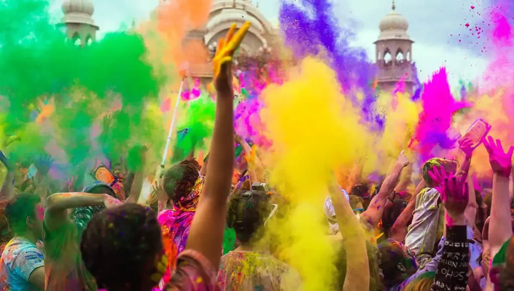 Holi in Mumbai-Maharashtra